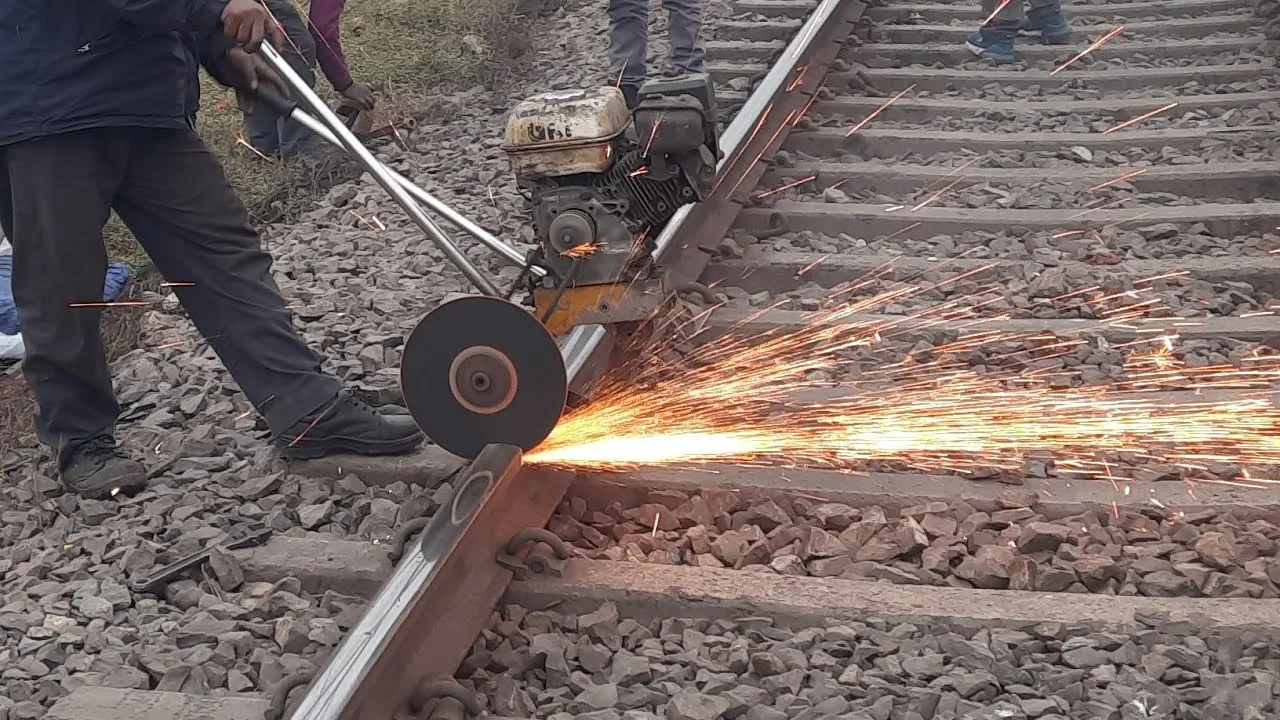 The Role of Gear Cutting Tools in the Railway Industry